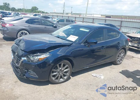 2018 Mazda Mazda3 Touring z USA, uszkodzony, nr VIN 3MZBN1V30JM159891